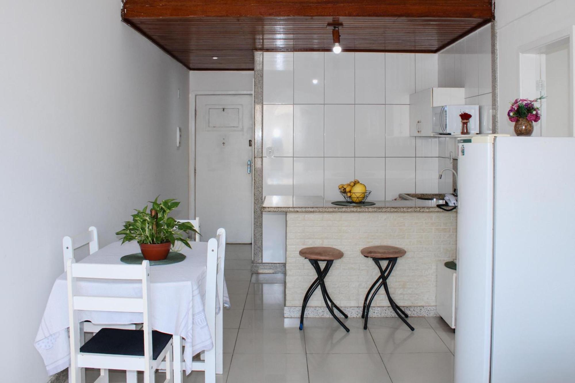 Apartamento Farol Barra Flat サルバドール エクステリア 写真